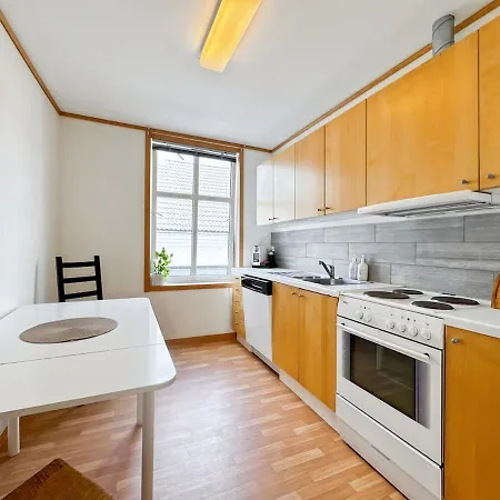 شقة Family & Business Friendly 2br By 31 *