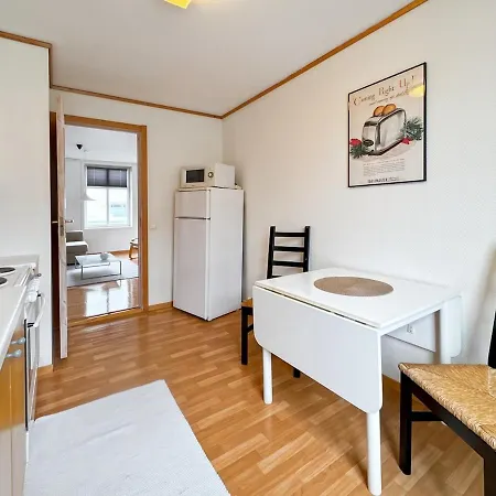 شقة Family & Business Friendly 2br By 31