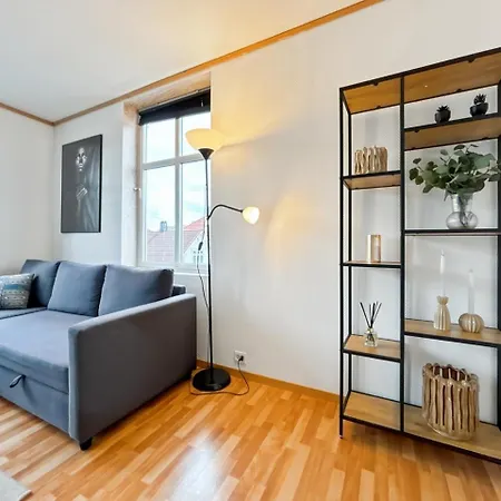 公寓 Family & Business Friendly 2br By 31 *