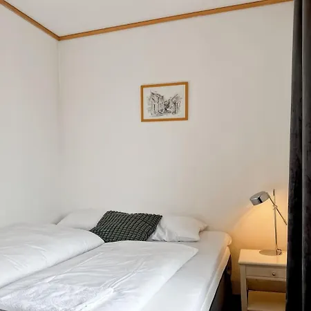 Family & Business Friendly 2br By 31